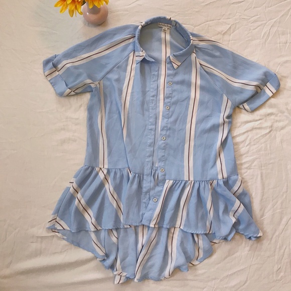 Light-weight Button-up! - Picture 2 of 2